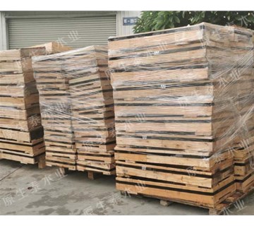 強(qiáng)防護(hù)木箱包裝：守護(hù)，開(kāi)啟貨物運(yùn)輸安全新篇章 